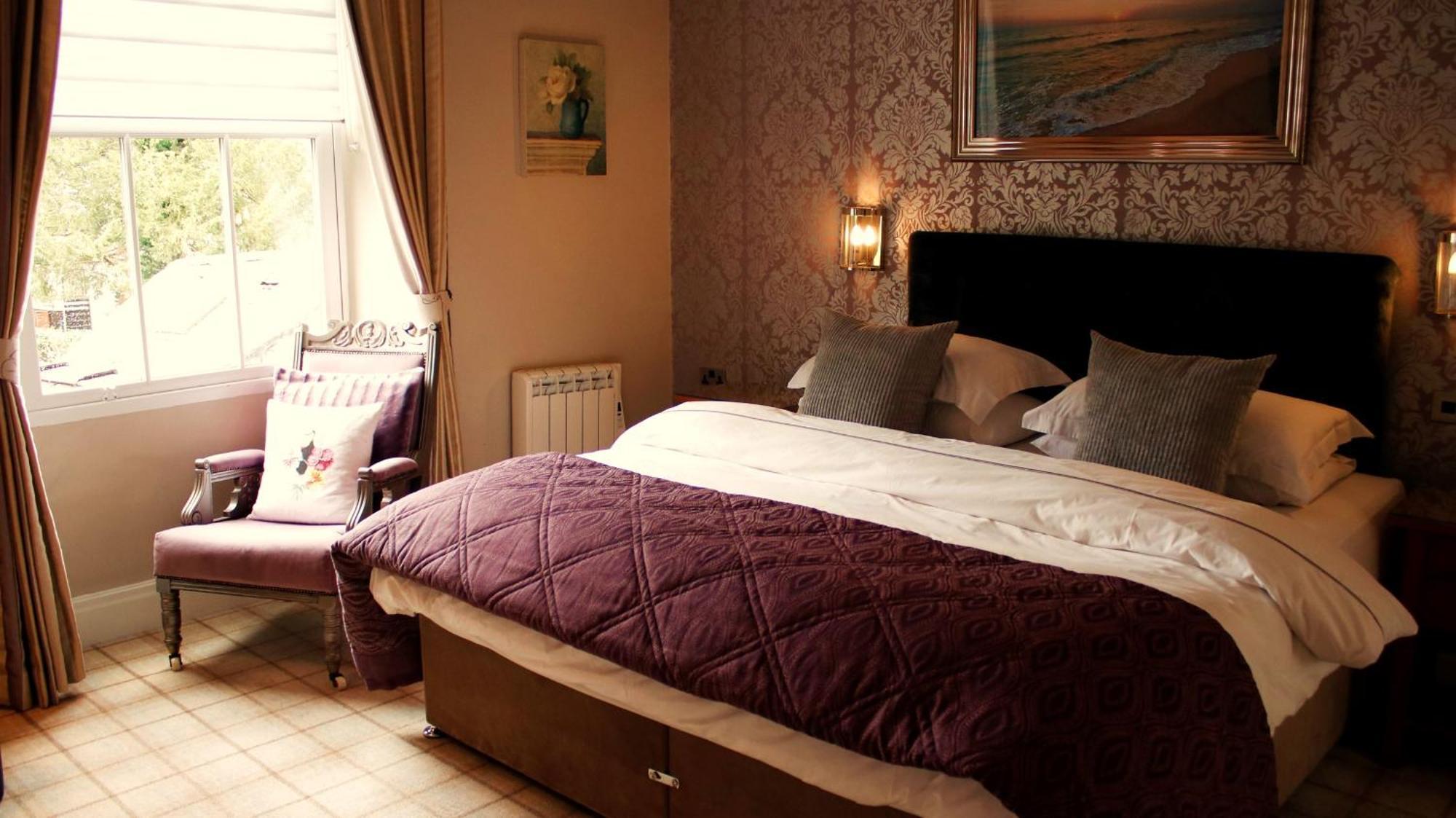Bowness Bay Suites (Adults Only) מראה חיצוני תמונה